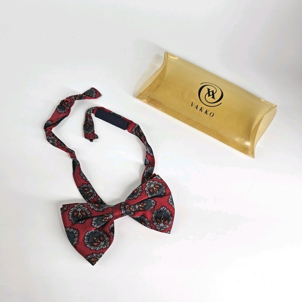 Vintage 70's Vakko Bow Tie Men's Floral 100% Silk Satin Red Premade Hook